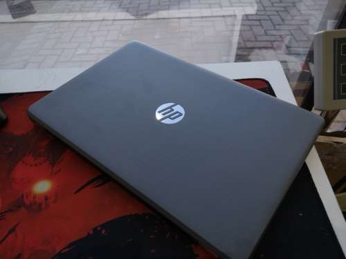 *Excellent Condition*HP 15 RAX*6TH GEN*N3060*4GB DDR4*500GB HDD*